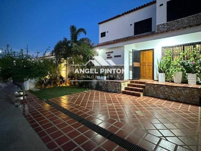 Casa en venta en Cacique Mara, Maracaibo