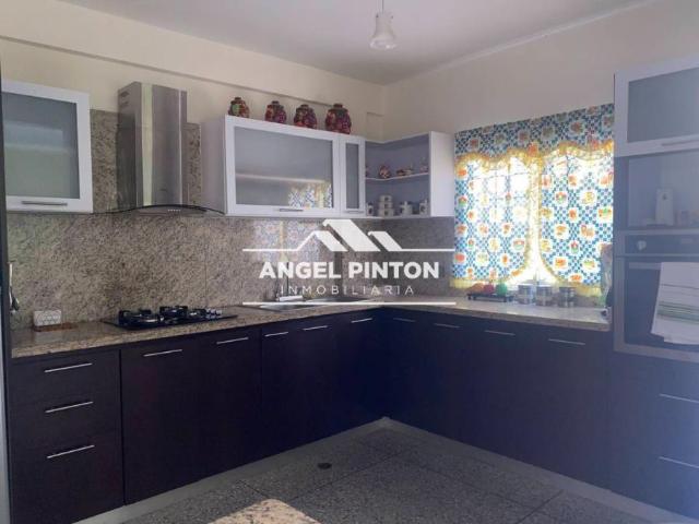 Casa en venta en Cacique Mara, Maracaibo