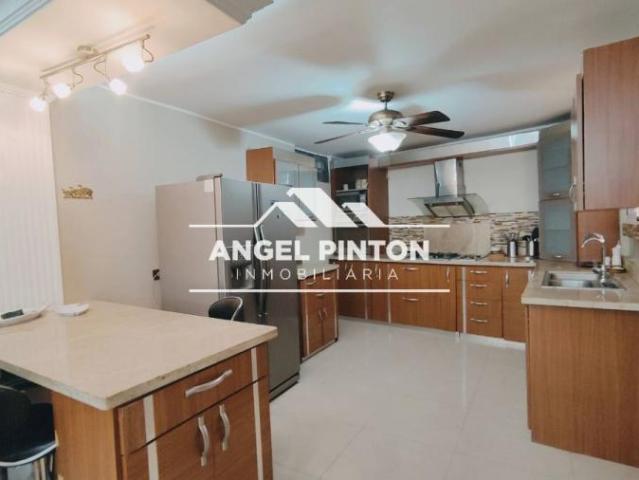 Casa en venta en Cacique Mara, Maracaibo
