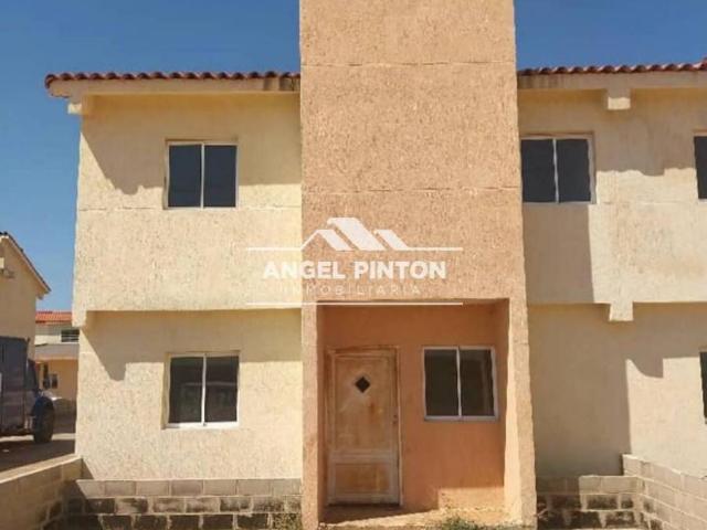 Casa en venta en Almirante Padilla, Zulia