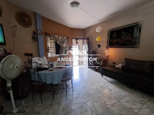Casa en venta en Cacique Mara, Maracaibo