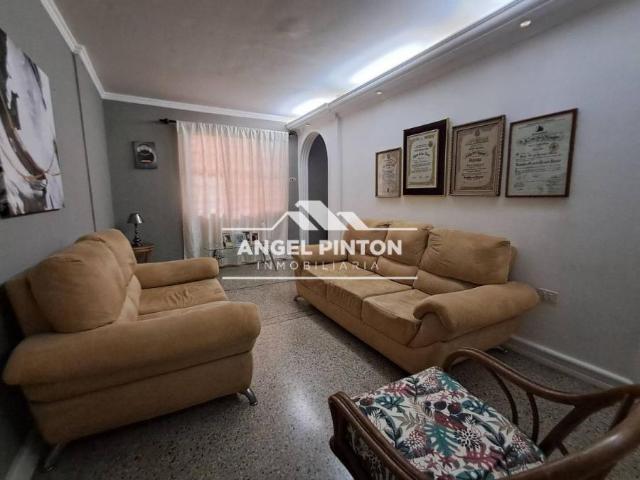 Casa en venta en Cacique Mara, Maracaibo
