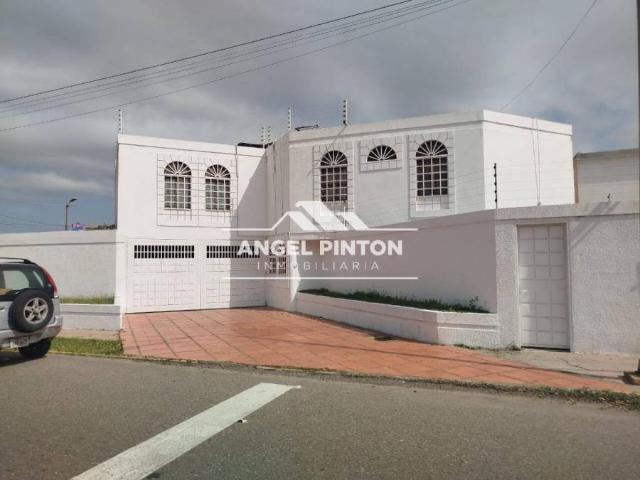 Casa en venta en Cacique Mara, Maracaibo