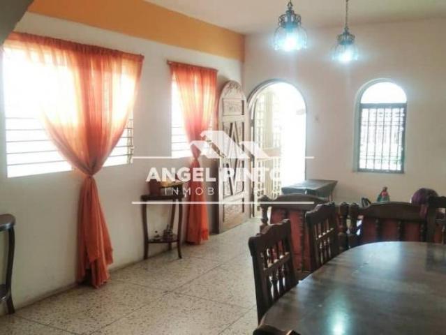 Casa en venta en Cacique Mara, Maracaibo
