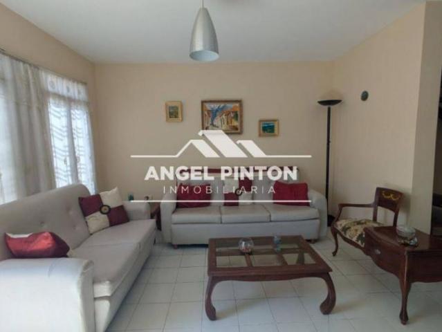 Casa en venta en Cacique Mara, Maracaibo