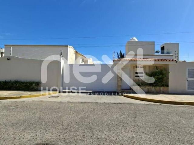 Casa en venta en Cacique Mara, Maracaibo