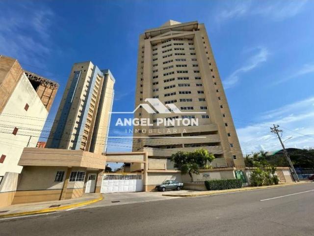 Casa en venta en Cacique Mara, Maracaibo