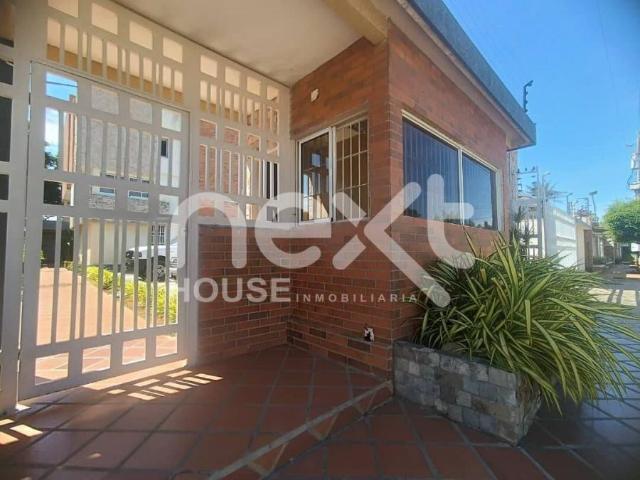 Casa en venta en Cacique Mara, Maracaibo