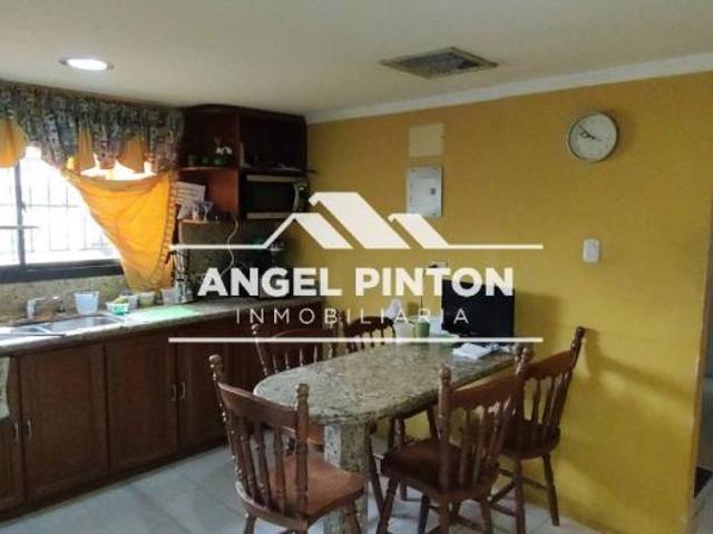 Casa en venta en Cacique Mara, Maracaibo