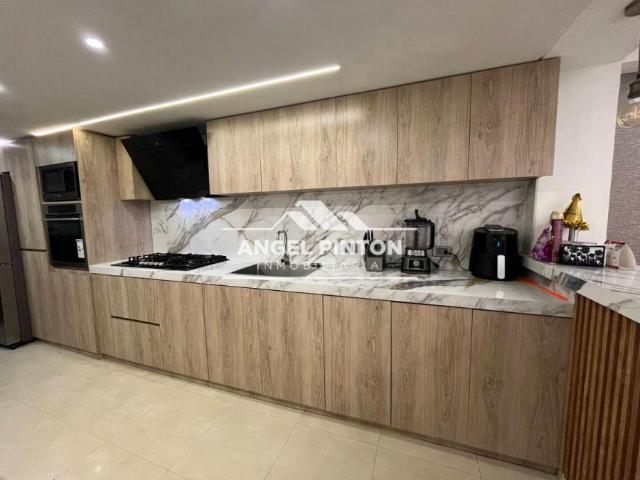 Casa en venta en Cacique Mara, Maracaibo