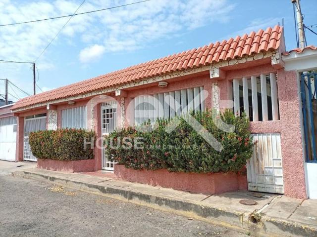 Casa en venta en Cacique Mara, Maracaibo