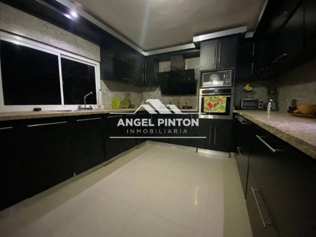 Casa en venta en Cacique Mara, Maracaibo