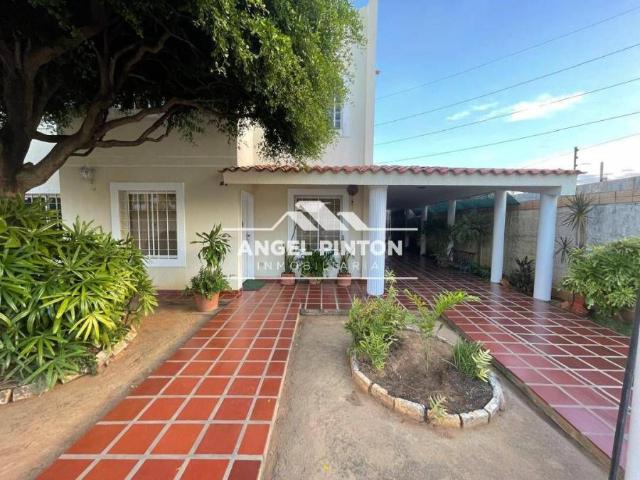 Casa en venta en Cacique Mara, Maracaibo