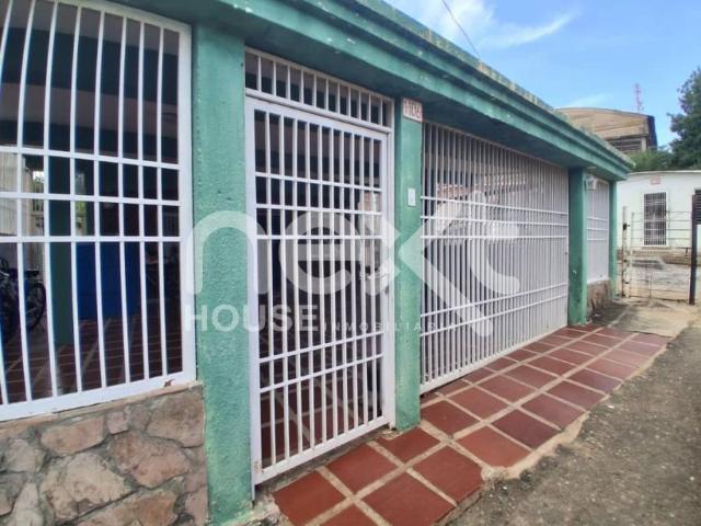 Casa en venta en Cacique Mara, Maracaibo