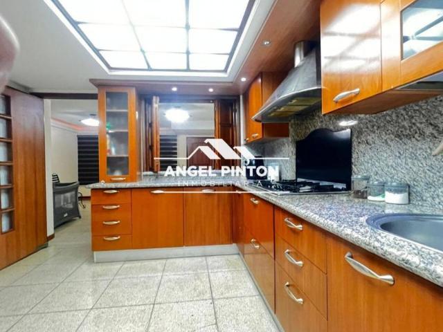 Casa en venta en Cacique Mara, Maracaibo