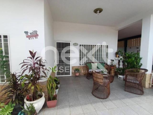 Casa en venta en Cacique Mara, Maracaibo