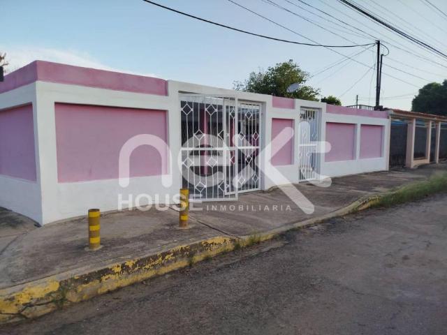 Casa en venta en Cacique Mara, Maracaibo