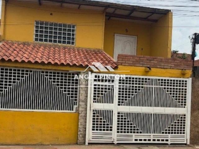 Casa en venta en Cacique Mara, Maracaibo