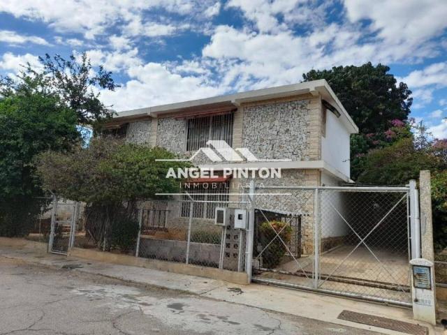 Casa en venta en Cacique Mara, Maracaibo