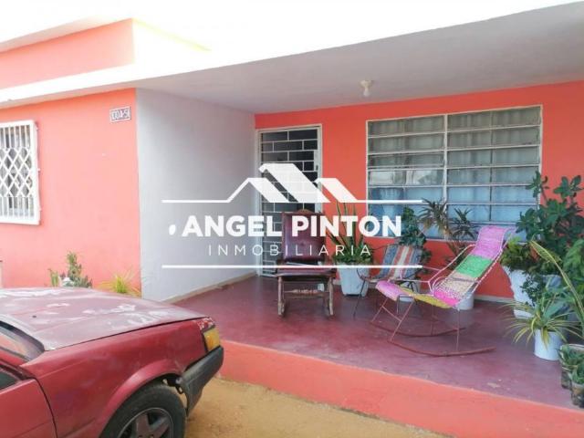 Casa en venta en Cacique Mara, Maracaibo
