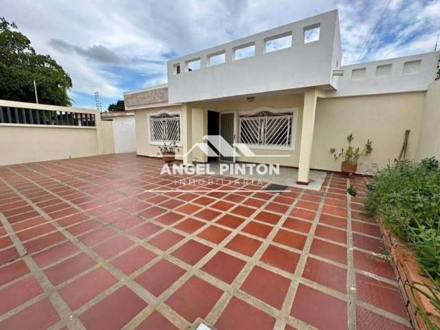 Casa en venta en Cacique Mara, Maracaibo