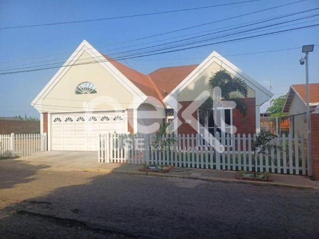 Casa en venta en Cacique Mara, Maracaibo