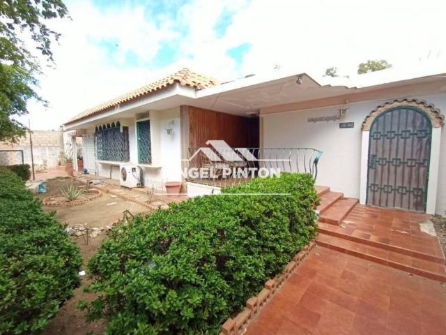 Casa en venta en Cacique Mara, Maracaibo