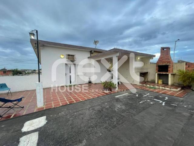 Casa en venta en Cacique Mara, Maracaibo