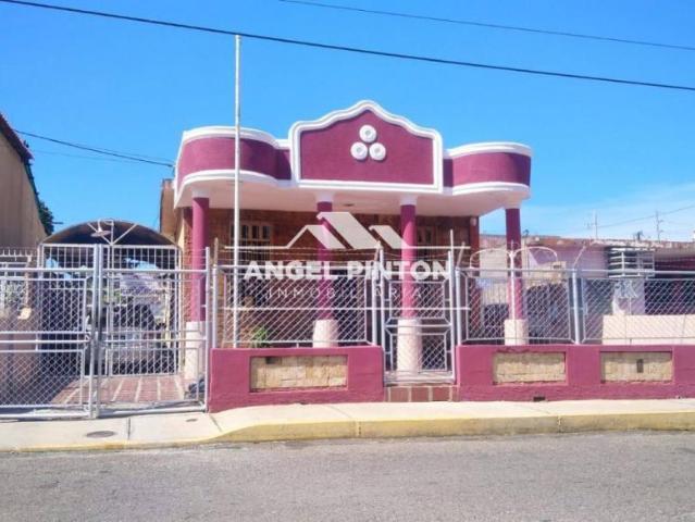 Casa en venta en Cacique Mara, Maracaibo