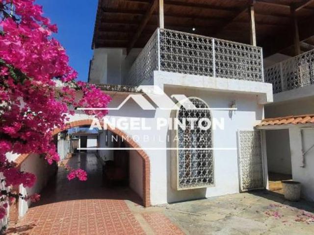 Casa en venta en Cacique Mara, Maracaibo