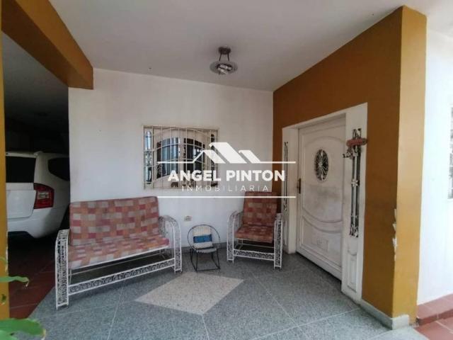 Casa en venta en Cacique Mara, Maracaibo