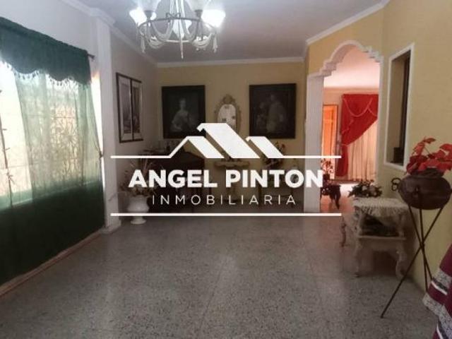 Casa en venta en Cacique Mara, Maracaibo