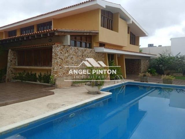 Casa en venta en Cacique Mara, Maracaibo