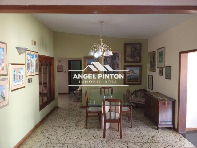 Casa en venta en Cacique Mara, Maracaibo