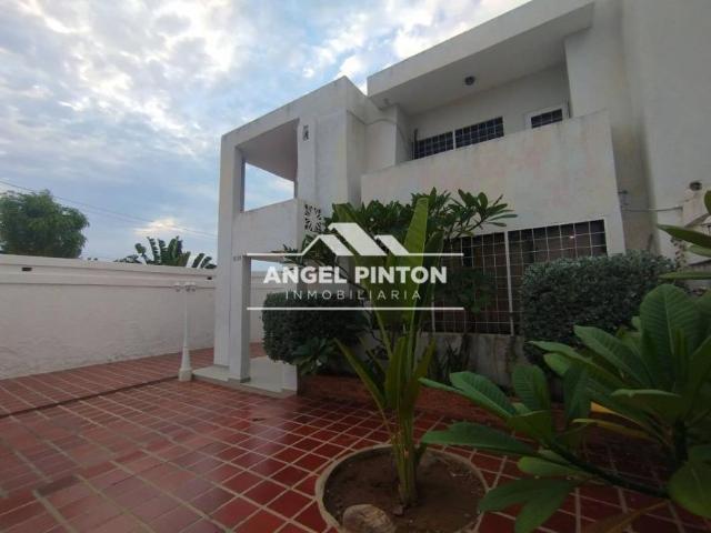 Casa en venta en Cacique Mara, Maracaibo