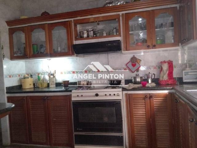 Casa en venta en Cacique Mara, Maracaibo