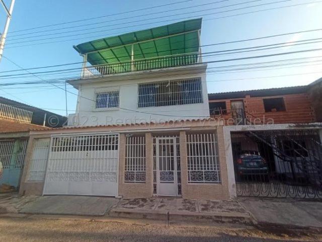 Casa en venta en Girardot, Aragua