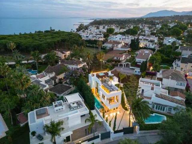Casa en venta en Casablanca, Marbella