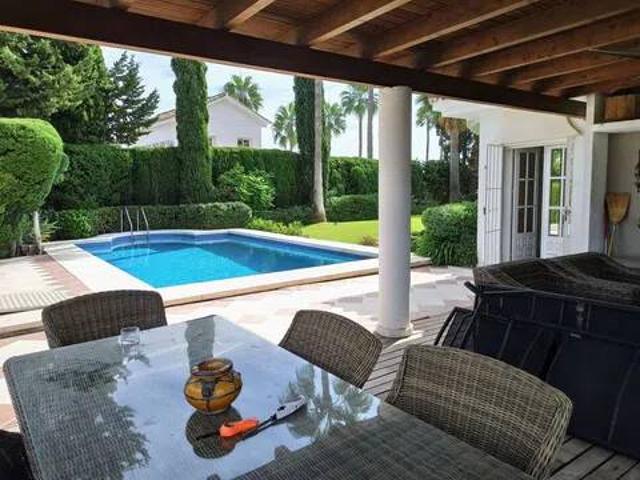 Casa en venta en Nueva Andalucía, Costa del Sol Occidental