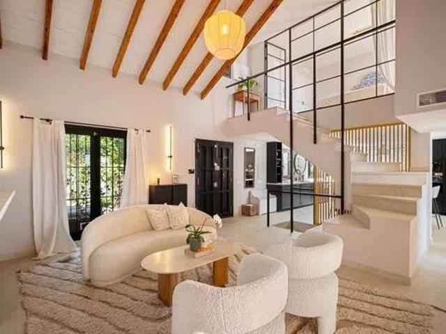 Casa en venta en La Carolina, Costa del Sol Occidental