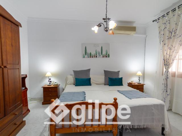 Casa en venta en Marchena, Andalucía
