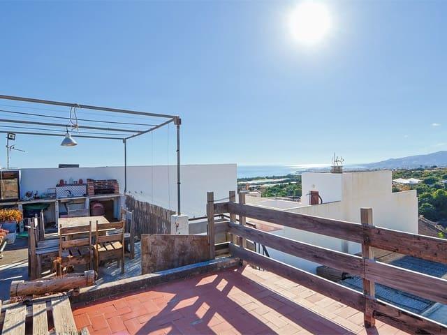 Casa en venta en Maro, La Axarquía