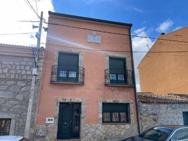 Casa en venta en Martiherrero, Ávila