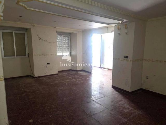 Casa en venta en Martos, Andalucía