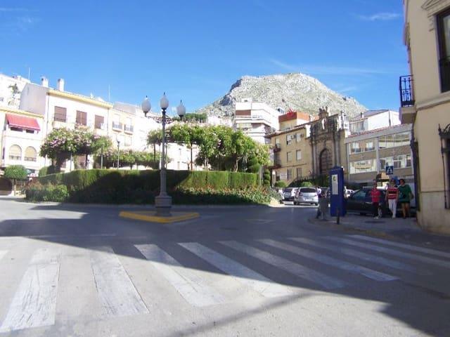 Casa en venta en Martos