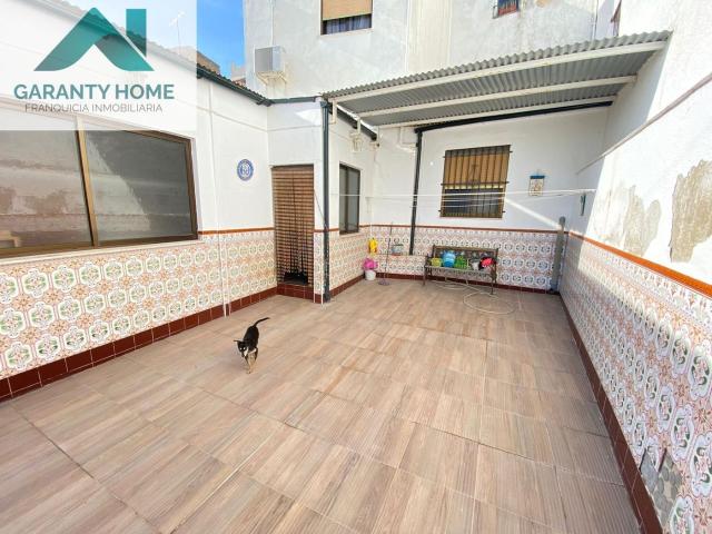 Casa en venta en Martos, Andalucía