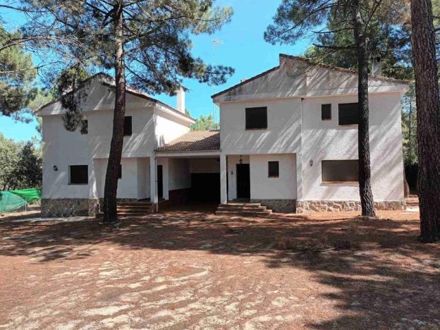 Casa en venta en Marugán, Segovia