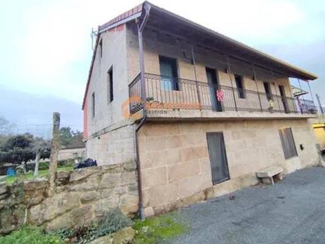 Casa en venta en San Cristovo de Cea, O Carballiño