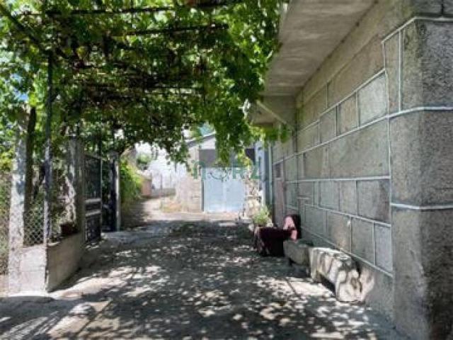 Casa en venta en Maside, Ourense
