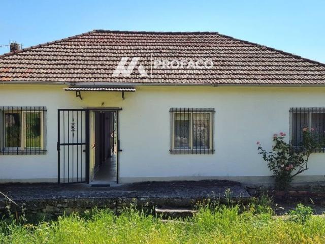 Casa en venta en Maside, Ourense